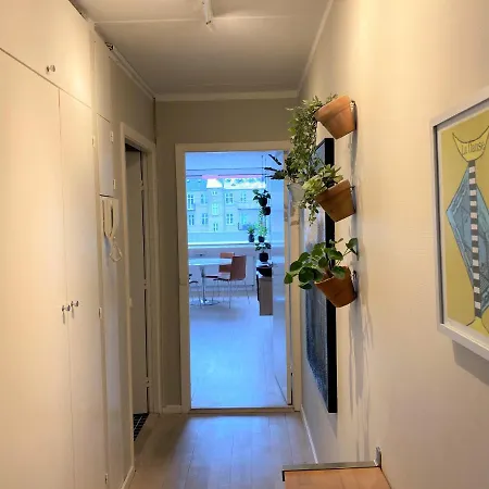 Sanders Platan - Petite One-bedroom In Amazing Frederiksberg Apartament Kopenhaga